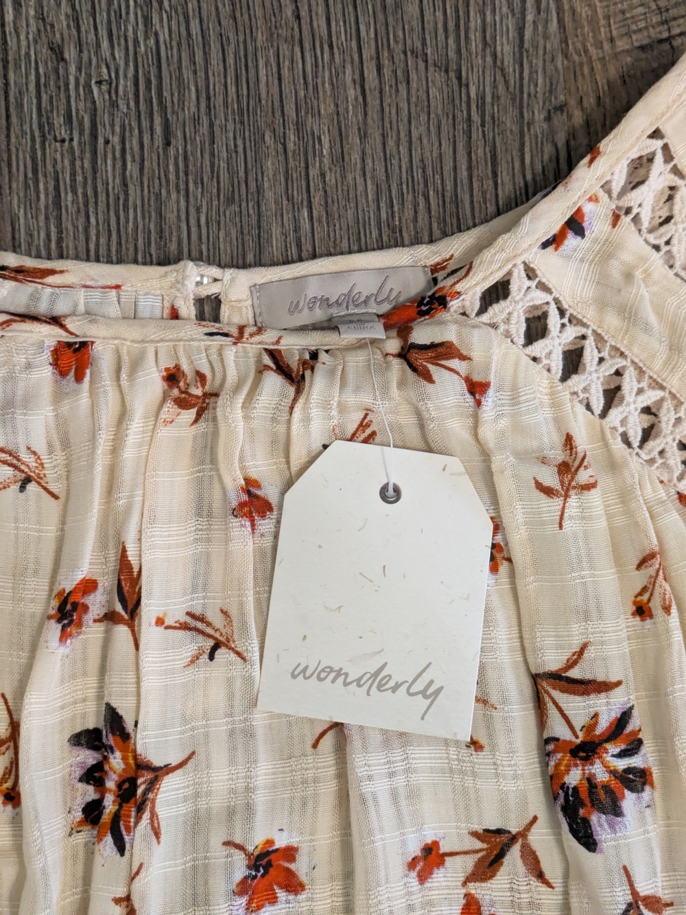 NWT Wonderly Womens M Floral Peasant Blouse Boho Crochet Lace Balloon Sleeve Top - Picture 3 of 9